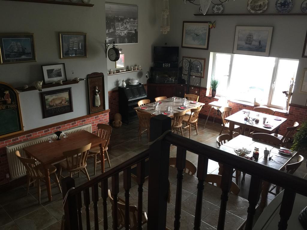 Lakeland Guest House Pembroke Dock Buitenkant foto