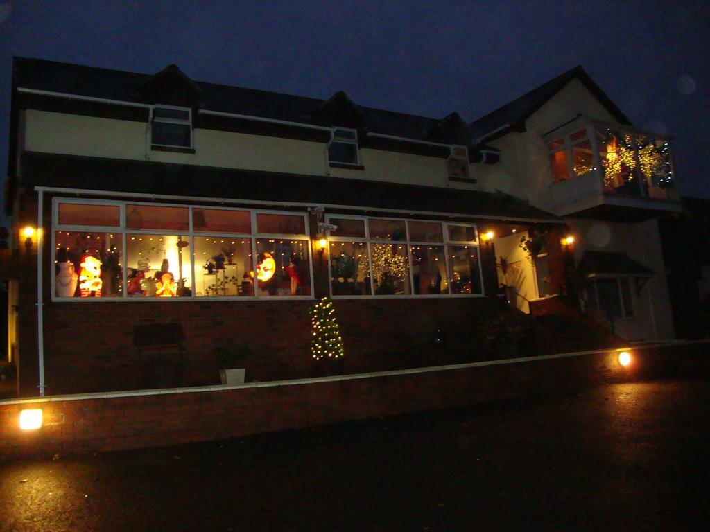 Lakeland Guest House Pembroke Dock Buitenkant foto