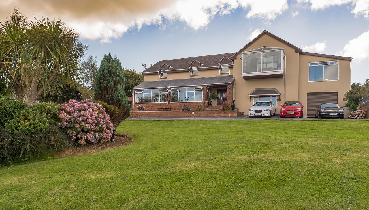 Lakeland Guest House Pembroke Dock Buitenkant foto