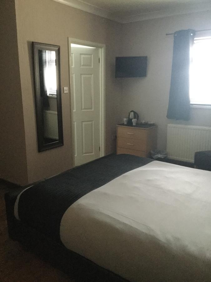Lakeland Guest House Pembroke Dock Buitenkant foto